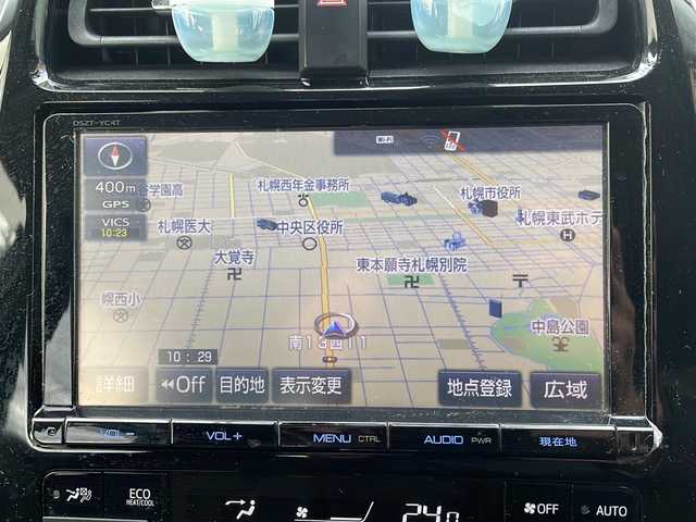 トヨタ プリウス S 道央・札幌 2016(平28)年 11.7万km グレーメタリック 4WD/純正ナビ（CD、DVD、SD、FM/AM/BT/フルセグTV）/バックカメラ/社外前後ドライブレコーダー/プッシュスタート/LEDヘッドライト/純正エンジンスターター/寒冷地仕様/横滑り防止装置/オートライト/電動格納ミラー/新車時保証書/取扱説明書/スペアキー×1
