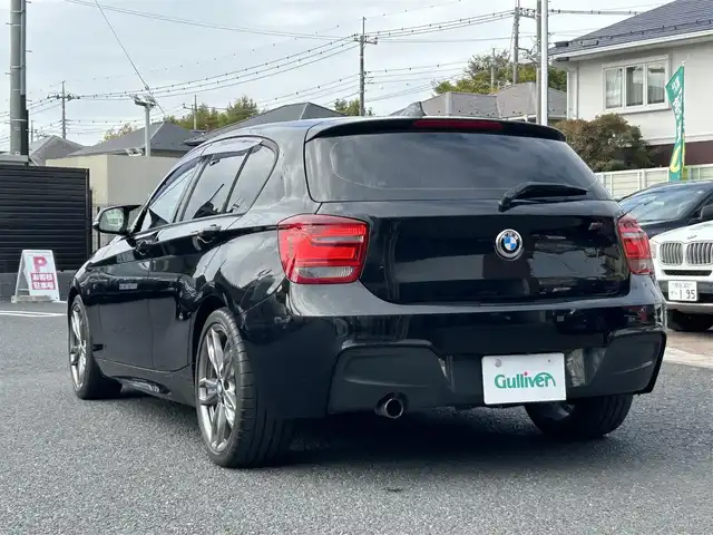 ＢＭＷ １１６ｉ Mスポーツ 埼玉県 2014(平26)年 6万km 黒 純正ナビ（CD、DVD）/MTモード付AT/ETC/純正アルミ/ターボ/スペアキー/クルーズコントロール/フロアマット/LEDヘッド/取扱説明書