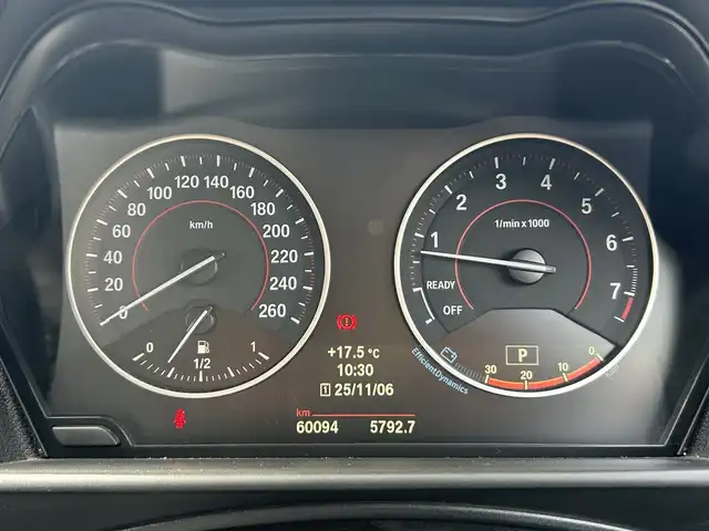 ＢＭＷ １１６ｉ Mスポーツ 埼玉県 2014(平26)年 6万km 黒 純正ナビ（CD、DVD）/MTモード付AT/ETC/純正アルミ/ターボ/スペアキー/クルーズコントロール/フロアマット/LEDヘッド/取扱説明書