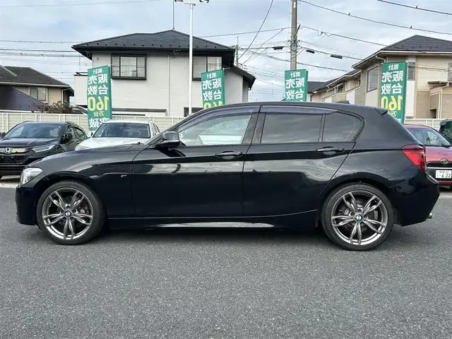 ＢＭＷ １１６ｉ Mスポーツ 埼玉県 2014(平26)年 6万km 黒 純正ナビ（CD、DVD）/MTモード付AT/ETC/純正アルミ/ターボ/スペアキー/クルーズコントロール/フロアマット/LEDヘッド/取扱説明書
