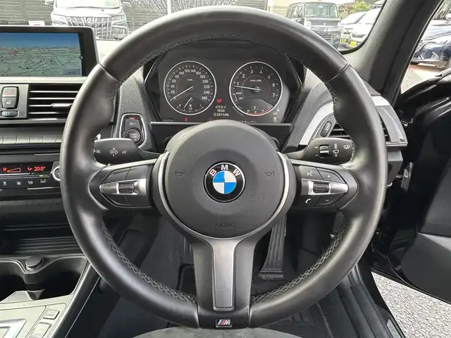 ＢＭＷ １１６ｉ Mスポーツ 埼玉県 2014(平26)年 6万km 黒 純正ナビ（CD、DVD）/MTモード付AT/ETC/純正アルミ/ターボ/スペアキー/クルーズコントロール/フロアマット/LEDヘッド/取扱説明書