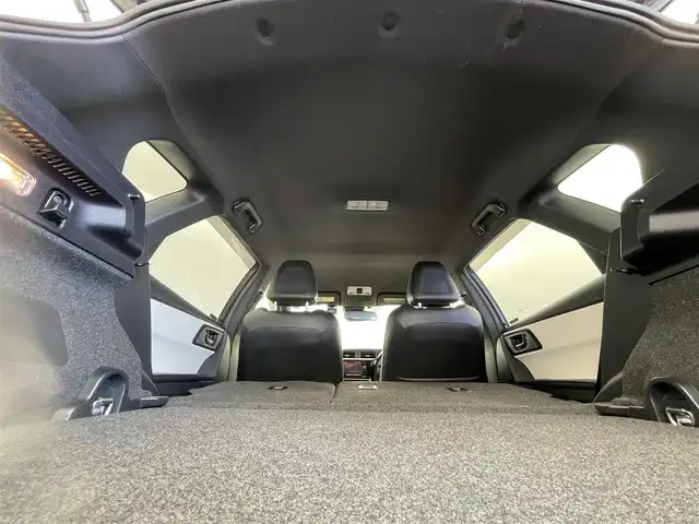 トヨタ オーリスハイブリッド Gパッケージ 群馬県 2016(平28)年 2.9万km ブラックマイカ 純正ナビ　バックカメラ　フルセグＴＶ　ETC　ドラレコ　ハーフレザーシート　シートヒーター　衝突被害軽減ブレーキ　クルーズコントロール　純正アルミホイール　スマートキー　LEDヘッドライト　禁煙車