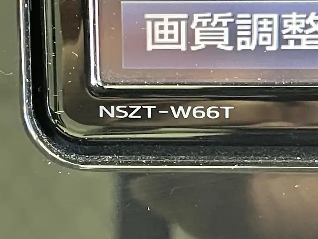 トヨタ オーリスハイブリッド Gパッケージ 群馬県 2016(平28)年 2.9万km ブラックマイカ 純正ナビ　バックカメラ　フルセグＴＶ　ETC　ドラレコ　ハーフレザーシート　シートヒーター　衝突被害軽減ブレーキ　クルーズコントロール　純正アルミホイール　スマートキー　LEDヘッドライト　禁煙車