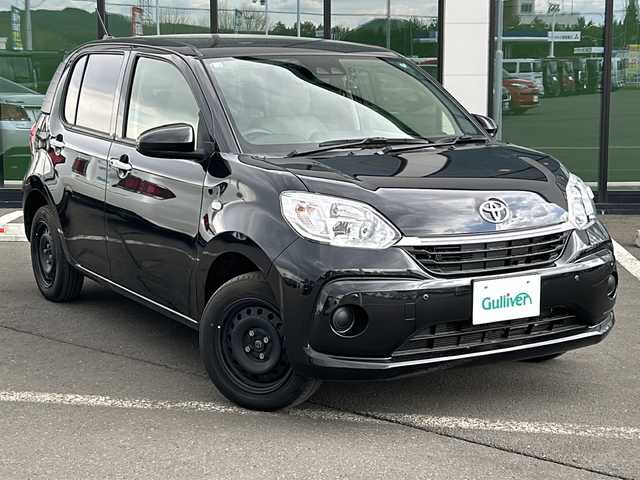 トヨタ パッソ X Lパッケージ 道東・釧路十勝 2022(令4)年 3.5万km ブラックマイカメタリック ・4WD/・社外SDナビ/（CD・DVD・ワンセグ・BT・SD・FM・AM・USB・iPod）/・バックカメラ/・スマートキー/・プッシュスタート/・前方ドライブレコーダー/・衝突軽減システム/・車線逸脱警報/・コーナーセンサー/・オートマチックハイビーム/・オートライト/・ハロゲンライト/・ステアリングスイッチ/・ETC
