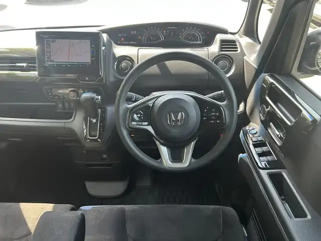 ホンダ Ｎ ＢＯＸ カスタム G L ホンダセンシング 栃木県 2018(平30)年 10万km プレミアムベルベットパープル・パール (株)IDOMが運営する【じしゃロン宇都宮店】の自社ローン専用車両になりますこちらは現金またはオートローンご利用時の価格です。自社ローンご希望の方は別途その旨お申付け下さい/両側パワースライドドア　/純正ＳＤナビ　/Ｂｌｕｅｔｏｏｔｈ／ＵＳＢ/ＡＵＸ接続　/ＣＤ／ＤＶＤ／ＳＤ再生　/フルセグＴＶ　/ＥＴＣ　/アダプティブクルーズコントロール　/ＬＥＤヘッドライト　/衝突軽減ブレーキ