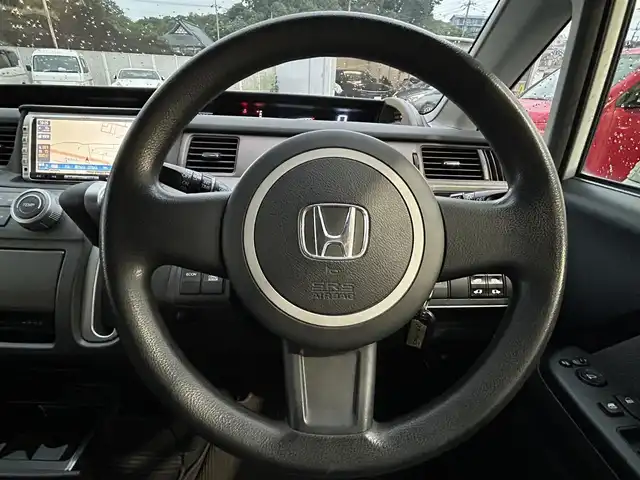 ホンダ ステップワゴン G Lパッケージ 栃木県 2006(平18)年 9.6万km プレミアムホワイトパール HDDナビ/バックカメラ/両側パワースライドドア