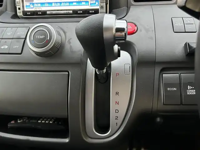 ホンダ ステップワゴン G Lパッケージ 栃木県 2006(平18)年 9.6万km プレミアムホワイトパール HDDナビ/バックカメラ/両側パワースライドドア