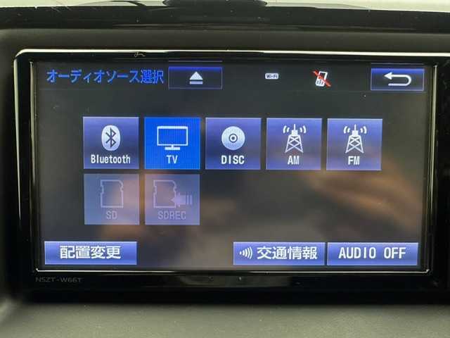 トヨタ ノア Si ダブルバイビー 兵庫県 2018(平30)年 4.9万km ホワイトパールクリスタルシャイン 純正SD　ディーラーオプション（AISZT-W66T）/（CD、DVD、SD、BT、フルセグ）/両側パワースライドドア/アイドリングストップ/クルーズコントロール/コーナーセンサー/ドライブレコーダー/バックカメラ/ビルトインETC/LDA/PCS/ハーフレザー/オートハイビーム/純正マット/バイザー/純正１６AW/TRDスポイラー（F.R）/ダウンサス