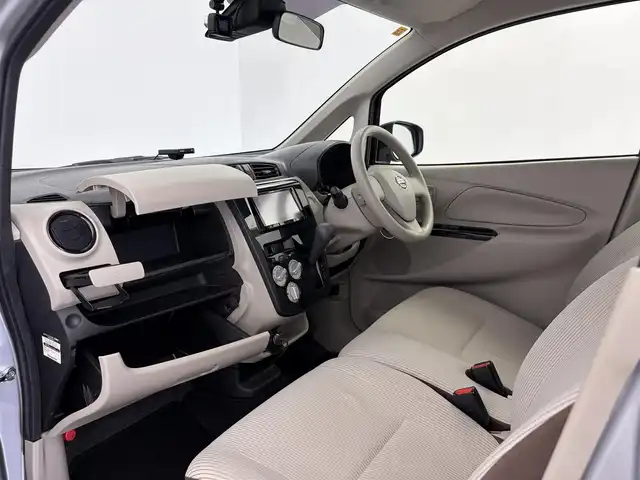 日産 デイズ S 島根県 2016(平28)年 5.4万km クールシルバー 社外ナビ/（CD/DVD/ラジオ/BT）/衝突被害軽減システム/横滑り防止/アイドリングストップ/バックカメラ/ドラレコ/ETC/ハロゲンヘッドライト/電格ミラー