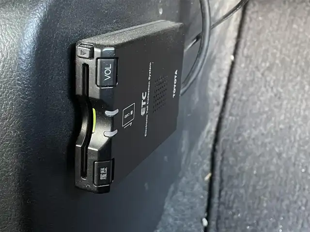 トヨタ ｂＢ Z Xバージョン 東京都 2006(平18)年 8.8万km ホワイト 前後ドライブレコーダー/ＥＴＣ/電格ミラー/パワステ/パワーウィンドウ/ＬＥＤヘッドランプ/フォグランプ/純正フロアマット/ドアバイザー/サイドスポイラー/リアルーフスポイラー　/ヘッドライトレベライザー