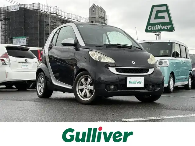 スマート ＭＣＣ スマート フォーツークーペ mhd 大分県 2010(平22)年 5.9万km 黒 ・ナビ(AM/FM/ワンセグ)/・ガラスルーフ/・リモコンキー/・純正フロアマット/・ETC/・ダブルエアバック/・ABS/・純正アルミホイール