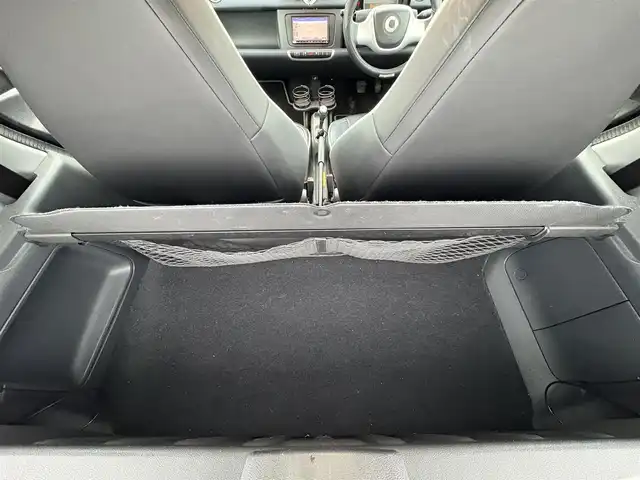 スマート ＭＣＣ スマート フォーツークーペ mhd 大分県 2010(平22)年 5.9万km 黒 ・ナビ(AM/FM/ワンセグ)/・ガラスルーフ/・リモコンキー/・純正フロアマット/・ETC/・ダブルエアバック/・ABS/・純正アルミホイール