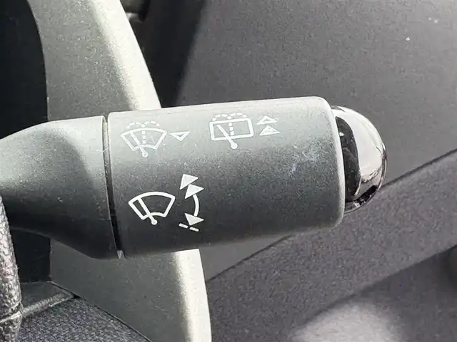 スマート ＭＣＣ スマート フォーツークーペ mhd 大分県 2010(平22)年 5.9万km 黒 ・ナビ(AM/FM/ワンセグ)/・ガラスルーフ/・リモコンキー/・純正フロアマット/・ETC/・ダブルエアバック/・ABS/・純正アルミホイール