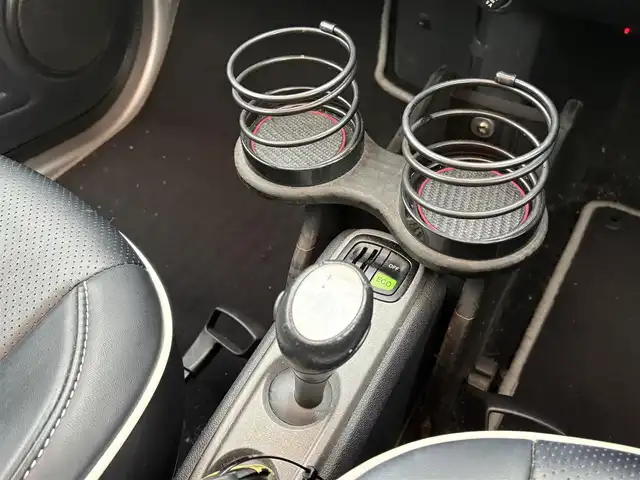 スマート ＭＣＣ スマート フォーツークーペ mhd 大分県 2010(平22)年 5.9万km 黒 ・ナビ(AM/FM/ワンセグ)/・ガラスルーフ/・リモコンキー/・純正フロアマット/・ETC/・ダブルエアバック/・ABS/・純正アルミホイール