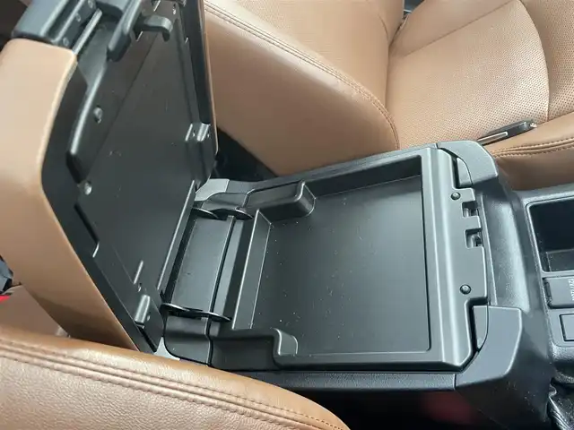 トヨタ ランドクルーザー プラド TX-L 70thアニバーサリーLTD 宮城県 2021(令3)年 4.8万km ブラック 純正ナビ/純正フロアマット/サンルーフ/ＥＴＣ/ＡＭ／ＦＭ／ＣＤ／ＤＶＤ／ＳＤ／Ｂｌｕｅｔｏｏｔｈ/フルセグＴＶ/社外ドラレコ前後（ＳＤカード無）/レーダークルーズコントロール/ＬＥＤオートハイビーム/プリクラッシュセーフティ/クリアランスソナー/ヘッドランプクリーナー/横滑り防止装置/レーンキープアシスト/ヒーターアイドルアップ/トランスファースイッチ/センターデフロック/セカンドスタートモード/ダウンヒルアシストコントロール/前席パワーシート/前席シートヒーター/エアーシート