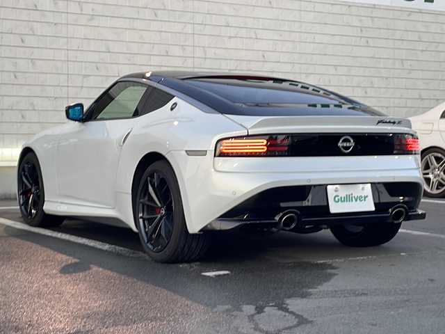 日産 フェアレディ Ｚ バージョンST 静岡県 2024(令6)年 0.9万km パールⅡ /ワンオーナー//純正ナビ/地デジTV//Bluetooth//バックカメラ//純正19インチAW//パドルシフト//レーダークルーズコントロール//3連メーター//LEDヘッドライト//シートヒーター//保証書//取説