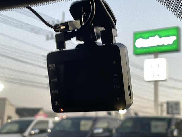 日産 フェアレディ Ｚ バージョンST 静岡県 2024(令6)年 0.9万km パールⅡ /ワンオーナー//純正ナビ/地デジTV//Bluetooth//バックカメラ//純正19インチAW//パドルシフト//レーダークルーズコントロール//3連メーター//LEDヘッドライト//シートヒーター//保証書//取説