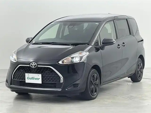 トヨタ シエンタ G 福岡県 2022(令4)年 4万km ブラックマイカ 社外ナビ（Ｂｌｕｅｔｏｏｔｈ）　/バックカメラ　/ＥＴＣ　/前方ドライブレコーダー　/コーナーセンサー　/衝突被害軽減ブレーキ　/レーンキープ　/オートマチックハイビーム　/アイドリングストップ　/両側電動スライドドア　/プッシュスタート/ＬＥＤヘッドライト