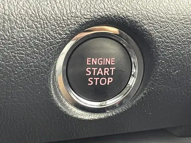 トヨタ シエンタ G 福岡県 2022(令4)年 4万km ブラックマイカ 社外ナビ（Ｂｌｕｅｔｏｏｔｈ）　/バックカメラ　/ＥＴＣ　/前方ドライブレコーダー　/コーナーセンサー　/衝突被害軽減ブレーキ　/レーンキープ　/オートマチックハイビーム　/アイドリングストップ　/両側電動スライドドア　/プッシュスタート/ＬＥＤヘッドライト