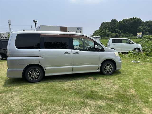 日産 セレナ ハイウェイスター 茨城県 2006(平18)年 17.1万km ダイヤモンドシルバー スマートキー/ETC/純正ナビ/ワンセグテレビ/DVD/バックカメラ/純正フロアマット/オートライト