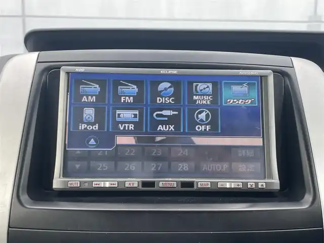 トヨタ ノア Si 千葉県 2012(平24)年 13.3万km ホワイトパールクリスタルシャイン ユーザー買取車両/社外ＨＤＤナビ/・ワンセグ/DVD/CD/バックカメラ/両側パワースライドドア/スマートキー/プッシュスタート/フロアマット/HIDヘッドライト/オートライト