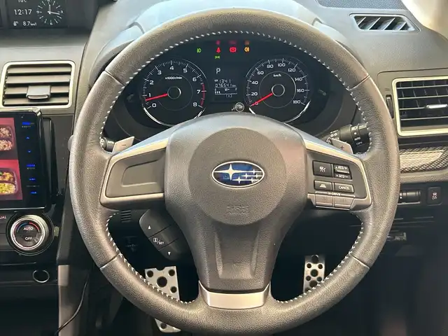 スバル フォレスター S－リミテッド 埼玉県 2015(平27)年 7.7万km クリスタルホワイトP アイサイト　/8インチフローティングナビ/　　CD/DVD/BT/フルセグ/バックカメラ　/レーダークルーズコントロール　/LEDオートライト　/ハーフレザーシート　/シートヒーター　/純正18インチアルミホイール　/パドルシフト　/ETC