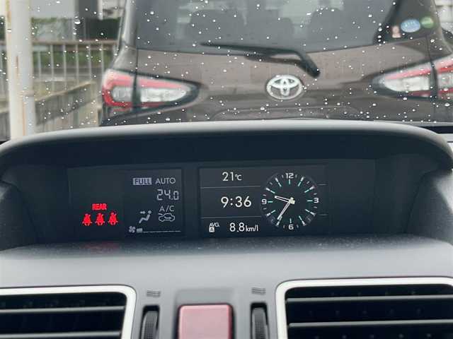 スバル フォレスター S－リミテッド 埼玉県 2015(平27)年 7.7万km クリスタルホワイトP 社外フローティングナビ/　　（AM/FM/CD/DVD/BT/iPod)/フルセグTV/バックカメラ/前後ドライブレコーダー/プッシュスタート/ステアリングリモコン/クルーズコントロール/レーンアシスト/横滑り防止装置/衝突軽減ブレーキ/ハーフレザーシート/シートヒーター/前席パワーシート/純正ラバーフロアマット/コーナーセンサー/ドアバイザー/純正18インチアルミホイール