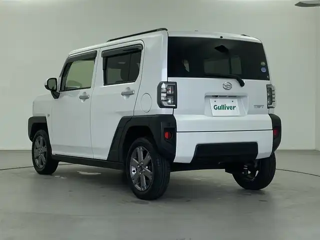 ダイハツ タフト G ターボ 福井県 2020(令2)年 3.3万km シャイニングホワイトパール 純正ナビ【NSZN-W70D】/CD/DVD/フルセグTV/Bluetooth/USB/SD/AM/FM/バックカメラ /ETC/ガラスルーフ/スマートアシスト/レーンキープアシスト/プッシュスタート/スペアキー/シートヒーター /オートライト /フォグランプ/純正ドラブレコーダー/クルーズコントロール/革巻きステアリング/ステアリングリモコン/ステアリングチルド機構/電子ブレーキ/電動格納式ミラー/サイドバイザー/純正１５インチアルミ/純正フロアマット