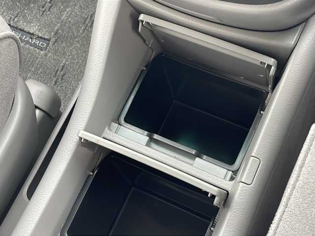 トヨタ アルファード Ｇ MS プレミアム アルカンターラ 静岡県 2004(平16)年 7.6万km ホワイトパールマイカ ワンオーナー/純正ナビ/ワンセグTV/CD/MD/バックカメラ/両側パワースライドドア/フォグランプ/純正17インチAW/ディスチャージ/キーレス/ETC