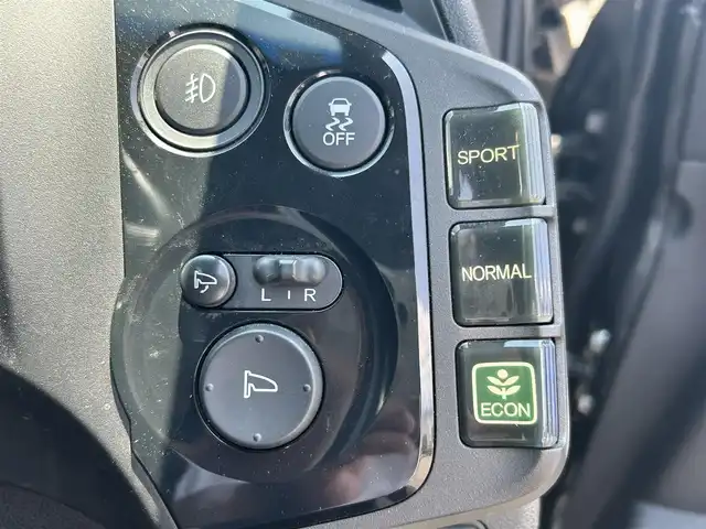 ホンダ ＣＲ－Ｚ αブラックレーベル 愛知県 2012(平24)年 8.2万km ダークピューターメタリック 純正HDDナビ/（AM/FM/CD/DVD/HDD）/ワンセグTV/バックカメラ/ビルトインETC/純正16インチAW/HIDヘッドライト/フォグランプ/クルーズコントロール/パドルシフト/ウィンカードアミラー/ドアバイザー/フロアマット