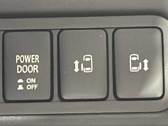 三菱 デリカＤ：５ アーバンギア G パワーパッケージ 広島県 2019(令1)年 4.3万km ダイヤモンドブラックマイカ 衝突軽減ブレーキ/ALPINE11型ナビ/・CD/DVD/MSV/Bluetooth/フルセグ/社外フリップダウンモニター【TVW-FW1020】/全周囲カメラ/両後パワースライドドア/パワーバックドア/左後オートステップ/レーンキープアシスト/ブラインドスポットモニター/オートマチックハイビーム/アダプティブクルーズコントロール/運転席パワーシート/前席シートヒーター/スマートキー/パドルシフト/ブレーキオートホールド/AC100V100W電源/純正LEDヘッドライト/フォグランプ/本革巻きステアリング/純正18インチアルミホイール/ETC/サイド＆カーテンエアバッグ/ニーエアバッグ/ドアバイザー