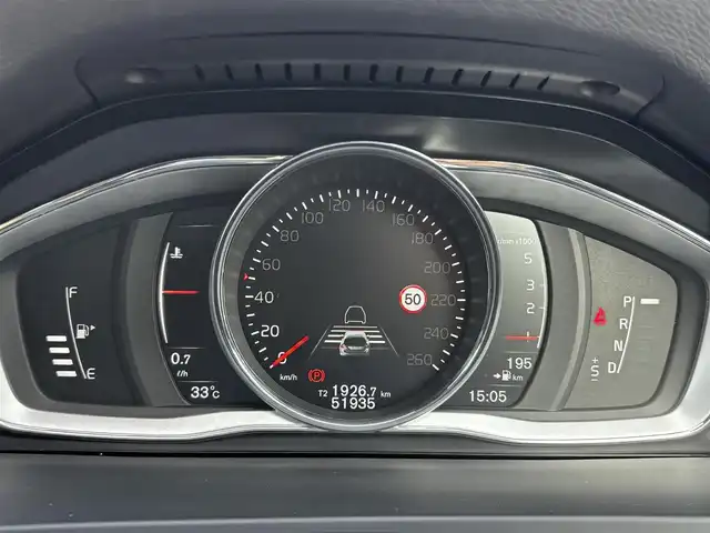 ボルボ Ｖ６０ D4 SE 熊本県 2018(平30)年 5.2万km マジックブルーマイカ ワンオーナー/純正ナビ/【ワンセグTV/Bluetooth/CD/DVD/AUX】/バックカメラ/衝突軽減ブレーキ/クルーズコントロール/ブラインドスポットモニター/レーンアシスト/コーナーセンサー/パドルシフト/前席パワーシート/前席シートヒーター/前後ドライブレコーダー/純正17インチAW/ETC/電子パーキング/プッシュスタート