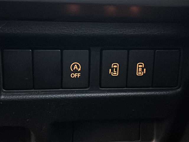 スズキ スペーシア カスタム HYBRID XS ターボ 道北・旭川 2021(令3)年 6.4万km ブルーイッシュブラックパール3 /４WD//禁煙車//スズキセーフティセンス/デュアルカメラブレーキサポート/誤発進抑制機能/車線逸脱警報/ふらつき警報/先行車発進お知らせ機能/標識認識機能/ハイビームアシスト/アダプティブクルーズコントロール//純正ナビ/CD/DVD/SD/BT/TV//バックカメラ//両側パワースライドドア//前席シートヒーター//社外ドライブレコーダー前後//社外エンジンスターター//HUD//リアサーキュレーター//オートエアコン//ミラーヒーター//ハーフレザーシート//革巻きステアリング//ステアリングスイッチ//パドルシフト//アイドリングストップ//オートエアコン//LEDヘッドライト//LEDフォグランプ//LEDフロントイルミネーション//ミラーウィンカー//電動格納ミラー//ドアバイザー//スペアキー//夏タイヤ純正AW積込み//保証書//取説