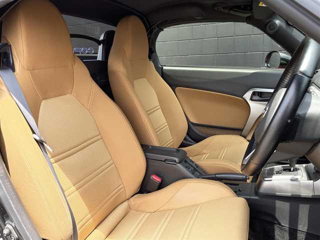 ダイハツ コペン セロ 三重県 2019(令1)年 3.8万km マタドールレッドP ターボ　/社外フルセグナビ　/ＬＥＤライト　/Ｂｌｕｅｔｏｏｔｈ　/ＣＤ　/ＤＶＤ　/スマートキー　/プッシュスタート　/シートヒーター　/電動オープン　/フォグライト　/１オーナー　/純正１６AW /アイドリングストップ