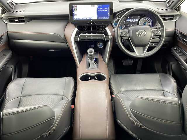 トヨタ ハリアー ハイブリッド Z レザーパッケージ 宮城県 2021(令3)年 6.1万km プレシャスブラックパール パノラマルーフ/全周囲カメラ/JBL/Toyota Safety Sense/・プリクラッシュセーフティ/・レーントレーシングアシスト/・レーダークルーズコントロール/・オートマチックハイビーム/ブラインドスポットモニター/レザーシート/ヘッドアップディスプレイ/メーカOP12インチDAナビ/・BT.USB.AUX.Miracast/フルセグTV/デジタルインナーミラー/電動リアゲート/前席パワーシート/前席シートヒーター/前席エアーシート/ステアリングヒーター/革巻きステアリング/ステアリングスイッチ/純正ドライブレコーダー（F）/ビルトインETC2.0/LEDヘッドライト/LEDフォグランプ/プッシュスタート/スマートキー×2/電動パーキングブレーキ/純正フロアマット/純正19インチAW