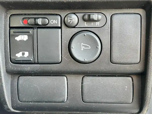 ホンダ フリード Gエアロ 鳥取県 2011(平23)年 15万km アラバスターシルバーメタリック 社外１５インチアルミ/純正メモリナビ/バックカメラ/ワンセグＴＶ　ＳＤ　ＣＤ/フロマアット/ドアバイザー/キーレス/リヤスポイラー