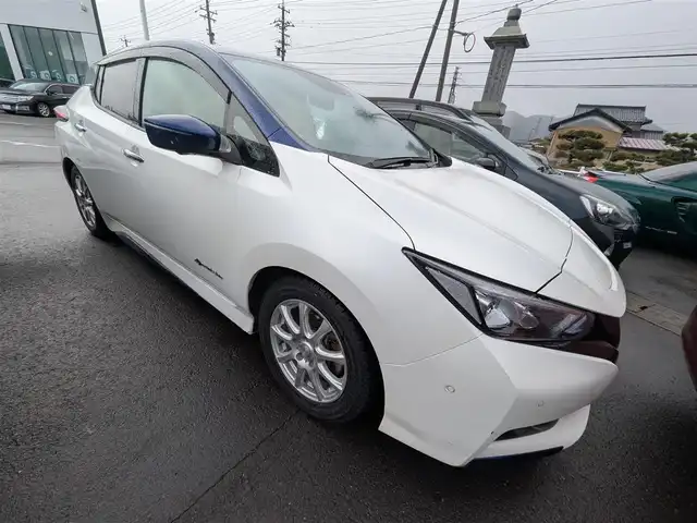 日産 リーフ