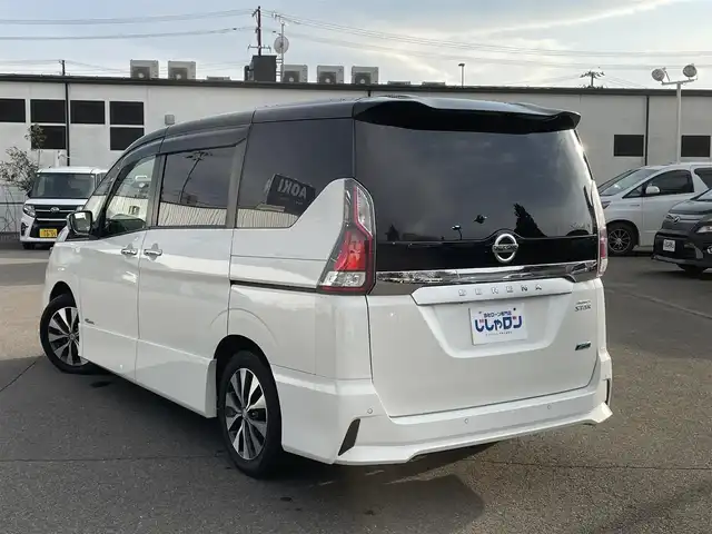 日産 セレナ ハイウェイスター Vセレクション 福島県 2017(平29)年 13.9万km ブリリアントホワイトパール 2トーン (株)IDOMが運営する【じしゃロン福島店】の自社ローン専用車両になります。こちらは現金またはオートローンご利用時の価格です。自社ローンご希望の方は別途その旨お申付け下さい/純正９インチナビ/アラウンドビューモニター/両側パワースライドドア/エマージェンシーブレーキ/フリップダウンモニター/革巻きステアリング/ステアリングリモコン/クルーズコントロール