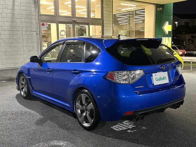 スバル インプレッサ ＷＲＸ STI A－Line 埼玉県 2011(平23)年 7.3万km WRブルーマイカ 社外ナビ　MDV-727DT/（フルセグTV/CD/DVD/BT/USB/SD/AM/FM）/ＥＴＣ/STI革シート/Carrozzeriaスピーカー/STIキャリパー/クルーズコントロール/運転席シートヒーター/運転席パワーシート/アルミペダル/パドルシフト/ステアリングスイッチ/ＨＩＤヘッドライト/フォグランプ/トノカバー/ドライブモードセレクト/純正フロアマット/プッシュスタート/電動格納ミラー/ウィンカーーミラー/スマートキー/スペアキー×1/純正ドアバイザー/スタッドレスタイヤ4本車載/社外235/45/17インチAW4本車載/車両/ナビ取扱説明書/保証書