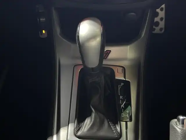 スバル インプレッサ ＷＲＸ STI A－Line 埼玉県 2011(平23)年 7.3万km WRブルーマイカ 社外ナビ　MDV-727DT/（フルセグTV/CD/DVD/BT/USB/SD/AM/FM）/ＥＴＣ/STI革シート/Carrozzeriaスピーカー/STIキャリパー/クルーズコントロール/運転席シートヒーター/運転席パワーシート/アルミペダル/パドルシフト/ステアリングスイッチ/ＨＩＤヘッドライト/フォグランプ/トノカバー/ドライブモードセレクト/純正フロアマット/プッシュスタート/電動格納ミラー/ウィンカーーミラー/スマートキー/スペアキー×1/純正ドアバイザー/スタッドレスタイヤ4本車載/社外235/45/17インチAW4本車載/車両/ナビ取扱説明書/保証書