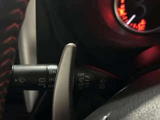 スバル インプレッサ ＷＲＸ STI A－Line 埼玉県 2011(平23)年 7.3万km WRブルーマイカ 社外ナビ　MDV-727DT/（フルセグTV/CD/DVD/BT/USB/SD/AM/FM）/ＥＴＣ/STI革シート/Carrozzeriaスピーカー/STIキャリパー/クルーズコントロール/運転席シートヒーター/運転席パワーシート/アルミペダル/パドルシフト/ステアリングスイッチ/ＨＩＤヘッドライト/フォグランプ/トノカバー/ドライブモードセレクト/純正フロアマット/プッシュスタート/電動格納ミラー/ウィンカーーミラー/スマートキー/スペアキー×1/純正ドアバイザー/スタッドレスタイヤ4本車載/社外235/45/17インチAW4本車載/車両/ナビ取扱説明書/保証書