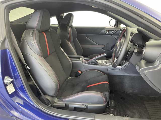 スバル ＢＲＺ S 群馬県 2021(令3)年 0.7万km 青Ｍ アイサイトコアテクノロジー/・プリクラッシュブレーキ/・車線逸脱警報機能/ふらつき警報機能/・全車速追従機能付クルーズコントロール/・後退時ブレーキアシスト/・AT誤発進/誤後進抑制機能/・先行車発進お知らせ機能/純正ディーラーオプション カロッツェリア9型ナビ（AVIC-CQ911ZP-DC)/・AM/FM/CD/DVD/USB/Bluetooth/フルセグTV/バックカメラ/ハーフレザーシート/シートヒーター /パドルシフト/LEDヘッドライト/オートライト/リヤフォグランプ/プッシュスタート/スマートキー/ETC/純正フロアマット