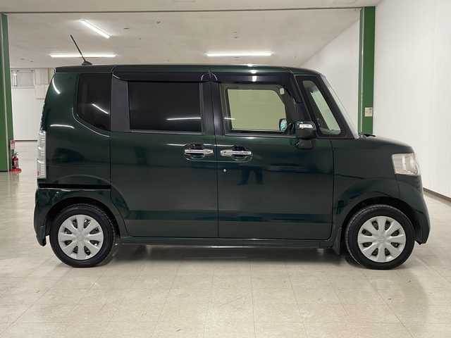 ホンダ Ｎ ＢＯＸ G Lパッケージ 熊本県 2016(平28)年 7万km ブリティッシュグリーンP 社外SDナビ（フルセグ、ラジオ、BT、CD、DVD、SD）/ETC/バックカメラ/片側パワスラ/ハロゲンライト/ベンチシート/スマートキー/プッシュスタート/フロアマット/ドアバイザー/リアサンシェード/横滑り防止