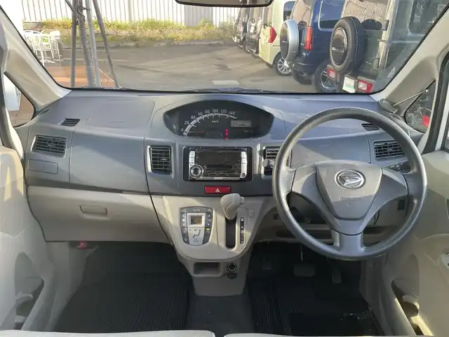 ダイハツ ムーヴ L 道央・札幌 2011(平23)年 15.7万km パールホワイトⅢ ・4WD/・社外オーディオ/・CD・ＦＭ・ＡＭ・ＭＤ・ＡＵＸ/・ETC/・純正フロアマット/・電動格納ミラー/・ベンチシート/・ヘッドライトレベライザー/・バニティミラー/・保証書/・取扱説明書