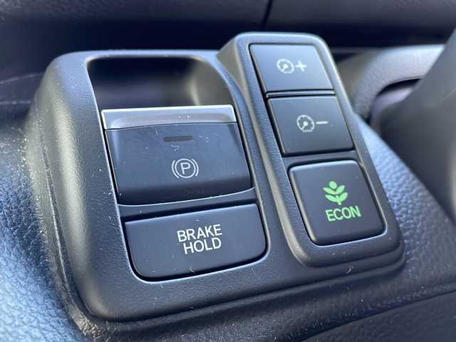 ホンダ Ｎ ＢＯＸ カスタム L 山口県 2024(令6)年 0.4万km プラチナホワイトパール ワンオーナー/純正ナビ/DVD/CD/SD/MSV/USB/BT/フルセグTV/バックカメラ/純正LEDヘッドライト/純正フォグランプ/オートライト/ヘッドライトレベライザー/純正１４インチアルミホイール/左後ろパワースライドドア/ステアリングスイッチ/クルーズコントロール/衝突被害軽減ブレーキ/LKA/横滑り防止/コーナーセンサー/オートパーキングホールド/スマートキー×２/ドライブレコーダー/純正フロアマット/純正ドアバイザー/電動格納ウインカードアミラー