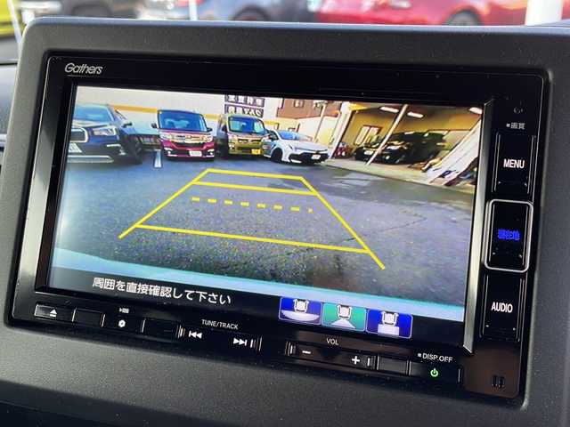 ホンダ Ｎ ＢＯＸ カスタム L 山口県 2024(令6)年 0.4万km プラチナホワイトパール ワンオーナー/純正ナビ/DVD/CD/SD/MSV/USB/BT/フルセグTV/バックカメラ/純正LEDヘッドライト/純正フォグランプ/オートライト/ヘッドライトレベライザー/純正１４インチアルミホイール/左後ろパワースライドドア/ステアリングスイッチ/クルーズコントロール/衝突被害軽減ブレーキ/LKA/横滑り防止/コーナーセンサー/オートパーキングホールド/スマートキー×２/ドライブレコーダー/純正フロアマット/純正ドアバイザー/電動格納ウインカードアミラー