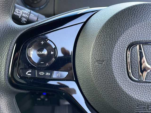 ホンダ Ｎ ＢＯＸ カスタム L 山口県 2024(令6)年 0.4万km プラチナホワイトパール ワンオーナー/純正ナビ/DVD/CD/SD/MSV/USB/BT/フルセグTV/バックカメラ/純正LEDヘッドライト/純正フォグランプ/オートライト/ヘッドライトレベライザー/純正１４インチアルミホイール/左後ろパワースライドドア/ステアリングスイッチ/クルーズコントロール/衝突被害軽減ブレーキ/LKA/横滑り防止/コーナーセンサー/オートパーキングホールド/スマートキー×２/ドライブレコーダー/純正フロアマット/純正ドアバイザー/電動格納ウインカードアミラー