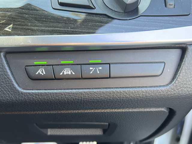 ＢＭＷ ５２３ｄ ツーリング Mスポーツ 栃木県 2016(平28)年 8万km パール 純正ナビ/バックカメラ/Ｂｌｕｅｔｏｏｔｈ/USB入力端子/ドライブレコーダー/ＥＴＣ/クルーズコントロール/パドルシフト/オートライト/レザーシート/パワーシート/シートヒーター/パワーバックドア/横滑り防止機能/コーナーセンサー/レーンキープアシスト/衝突被害軽減システム/アイドリングストップ