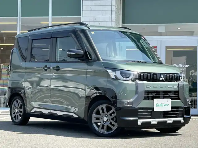 三菱 デリカミニ G プレミアム 兵庫県 2023(令5)年 1.4万km 緑 純正9インチメモリナビ/（AM/FM/BT/フルセグTV/SD）/全方位カメラ/マイパイロット/デジタルインナーミラー/ステアリングヒーター/ハンズフリースライドドア/両側パワースライドドア/クルーズコントロール/シートヒーター/衝突被害軽減システム/アイドリングストップ/スマートキー/プッシュスタート/LEDヘッドライト/ETC