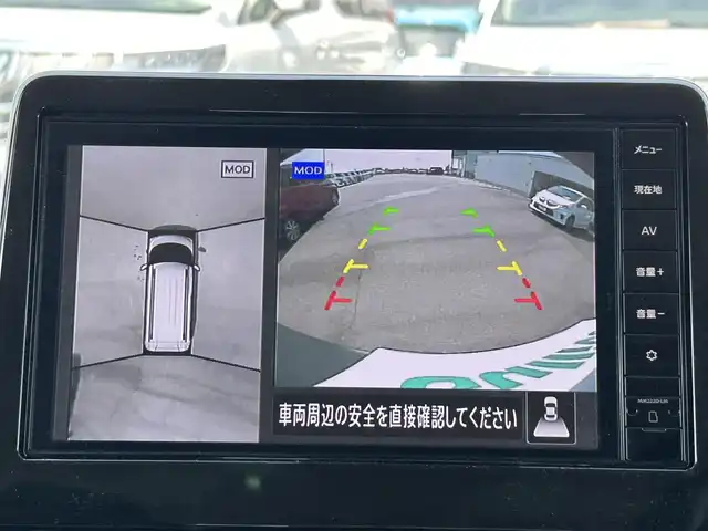 三菱 デリカミニ G プレミアム 兵庫県 2023(令5)年 1.4万km 緑 純正9インチメモリナビ/（AM/FM/BT/フルセグTV/SD）/全方位カメラ/マイパイロット/デジタルインナーミラー/ステアリングヒーター/ハンズフリースライドドア/両側パワースライドドア/クルーズコントロール/シートヒーター/衝突被害軽減システム/アイドリングストップ/スマートキー/プッシュスタート/LEDヘッドライト/ETC